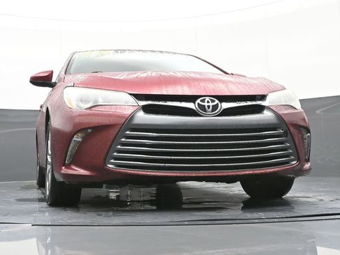 Used 2017 Toyota Camry XLE image 48