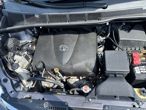 Used 2020 Toyota Sienna LE FWD image 24