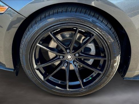 Used 2019 Ford Mustang Coupe w/ Equipment Group 101A image 33