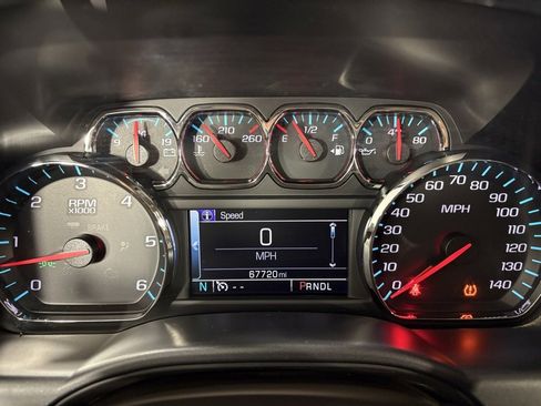 Used 2017 GMC Sierra 1500 SLT w/ Suspension Package, Off-Road image 20