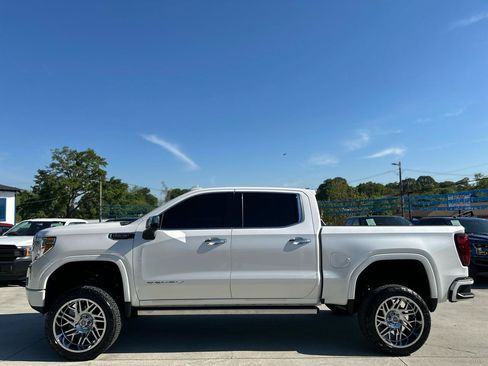 Used 2022 GMC Sierra 1500 Denali w/ Denali Reserve Package AWD/4WD image 4
