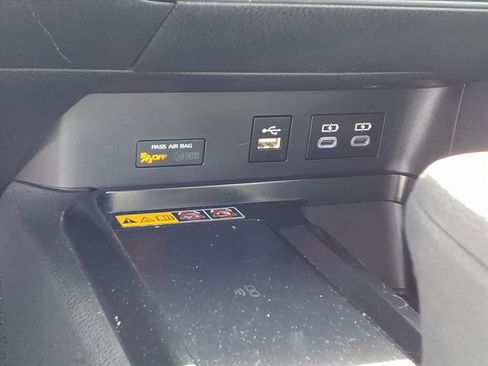 Used 2025 Toyota Camry LE image 16