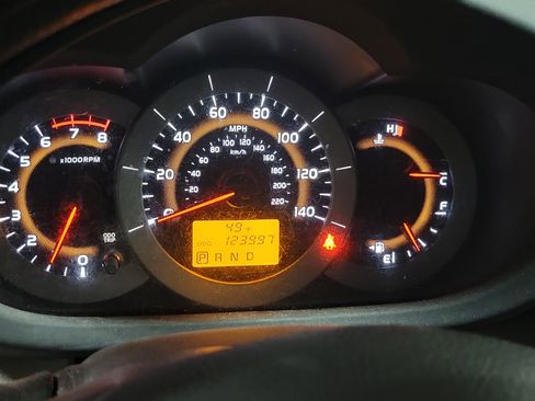 Used 2009 Toyota RAV4 4WD image 26