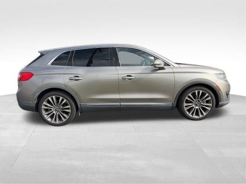 Used 2016 Lincoln MKX Reserve w/ Technology Package image 8