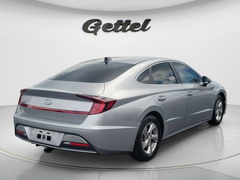 Certified 2022 Hyundai Sonata SE w/ Cargo Package FWD image 5