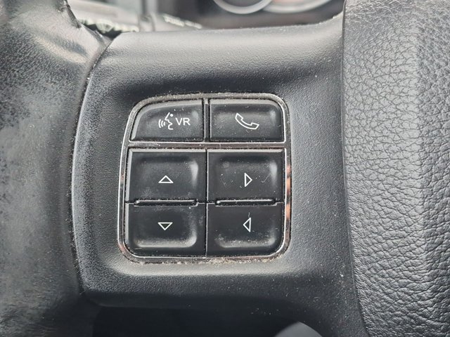 Used 2018 RAM 1500 SLT AWD/4WD image 15