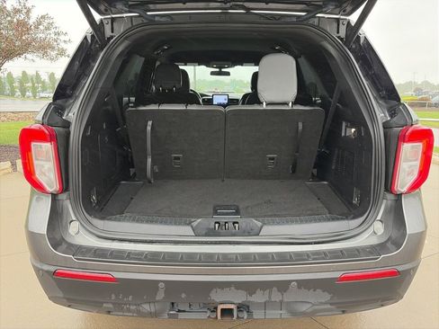 Used 2020 Ford Explorer XLT w/ Comfort Package AWD/4WD image 57