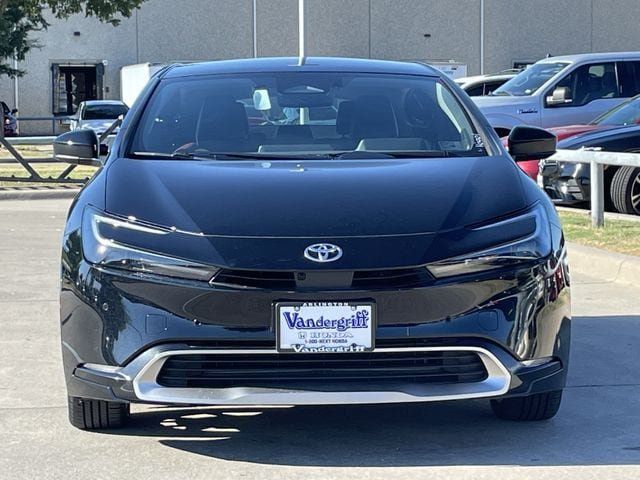 Used 2024 Toyota Prius Prime Premium w/ Advanced Technology Package FWD image 7