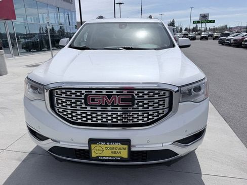 Used 2018 GMC Acadia Denali w/ Technology Package AWD/4WD image 7