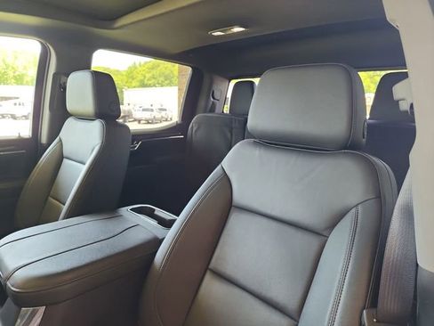 Used 2024 Chevrolet Silverado 1500 LT Trail Boss w/ Convenience Package II AWD/4WD image 12