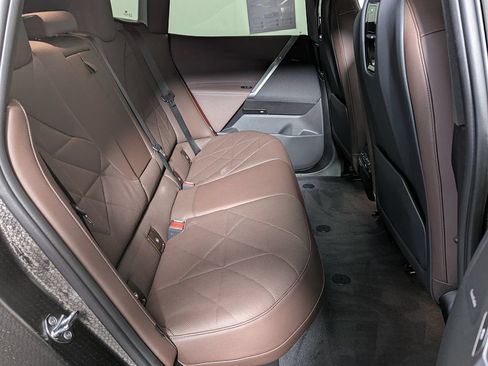Certified 2025 BMW iX xDrive50 AWD/4WD image 42