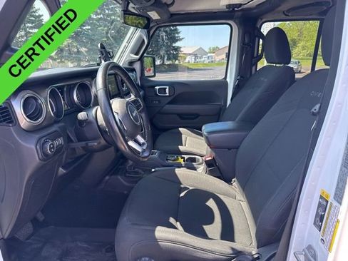 Used 2020 Jeep Gladiator Overland w/ Quick Order Package 24E North AWD/4WD image 9