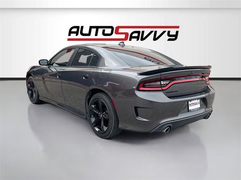 Used 2022 Dodge Charger GT w/ Plus Group image 5