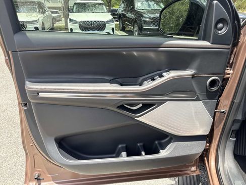 New 2026 Lincoln Navigator Black Label AWD/4WD image 20