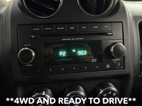 Used 2014 Jeep Patriot Sport w/ Power Value Group AWD/4WD image 27