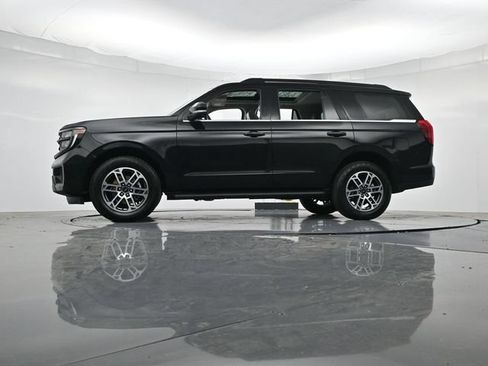 Used 2025 Ford Expedition Active AWD/4WD image 42