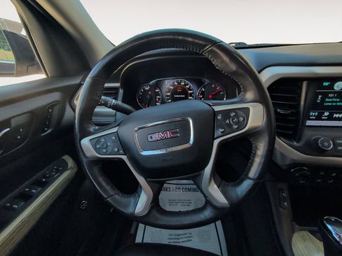 Used 2019 GMC Acadia Denali w/ Technology Package AWD/4WD image 12