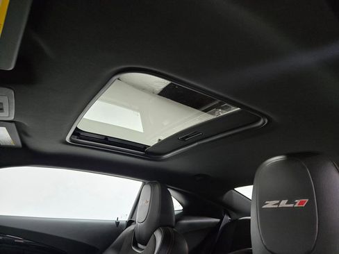 Used 2014 Chevrolet Camaro ZL1 RWD image 9