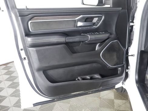 Used 2025 RAM 1500 Laramie w/ Sport Appearance Package AWD/4WD image 24