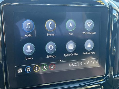 Used 2023 Chevrolet Traverse LT w/ LT Premium Package image 23