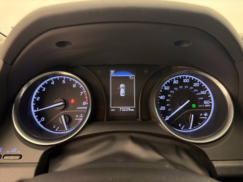 Used 2018 Toyota Camry SE w/ Moonroof Package FWD image 28
