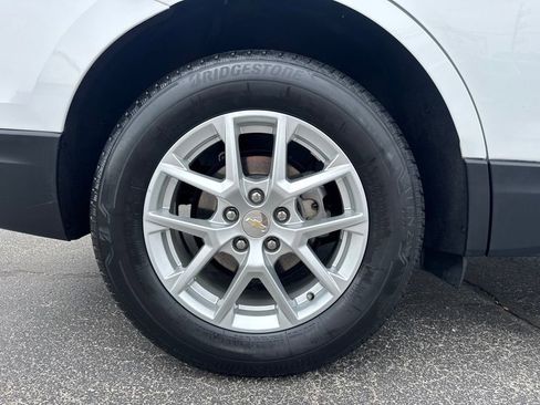 Used 2023 Chevrolet Equinox LT AWD/4WD image 10