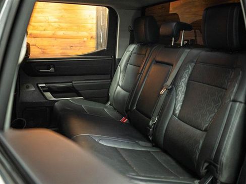 Used 2022 Toyota Tundra Limited AWD/4WD image 10