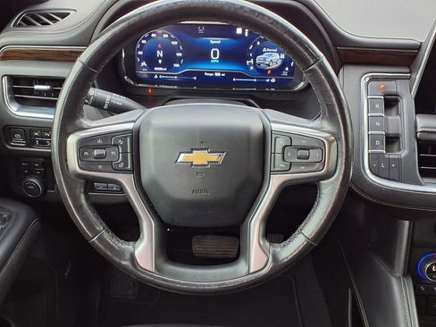 Used 2022 Chevrolet Tahoe Premier w/ Premium Package AWD/4WD image 21