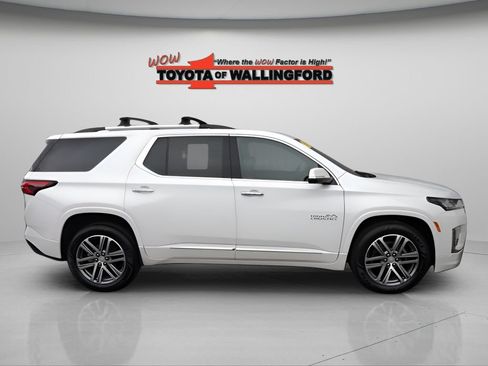 Used 2023 Chevrolet Traverse High Country w/ LPO, Floor Liner Package AWD/4WD image 13