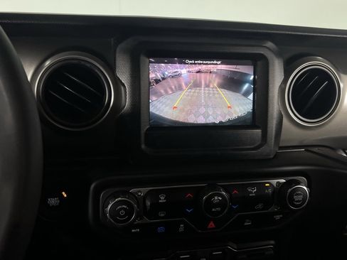 Certified 2023 Jeep Wrangler Unlimited image 16