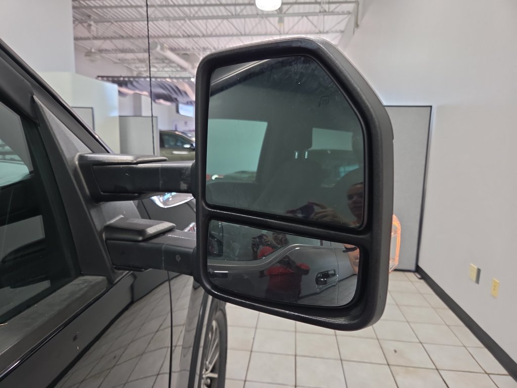 Used 2018 Ford F150 XLT w/ Equipment Group 301A Mid AWD/4WD image 18