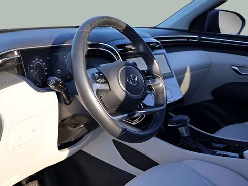 Used 2024 Hyundai Tucson SEL w/ Convenience Package image 11