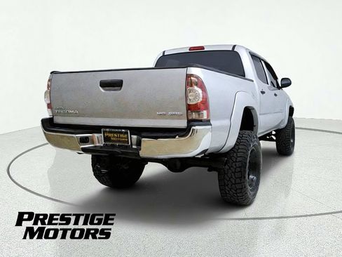 Used 2013 Toyota Tacoma 4x4 Double Cab w/ SR5 Pkg image 7