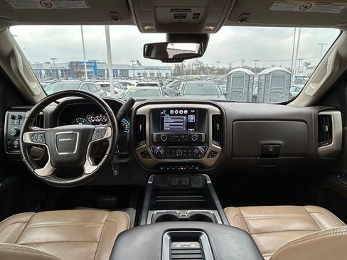 Used 2018 GMC Sierra 2500 Denali w/ Duramax Plus Package image 9