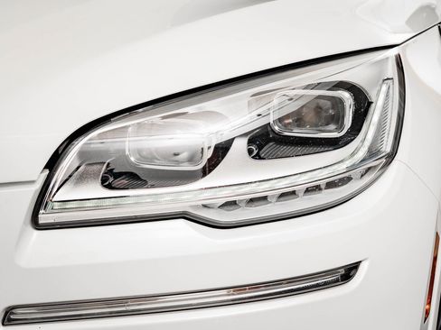 Used 2022 Lincoln Aviator Grand Touring w/ Equipment Group 301A image 14