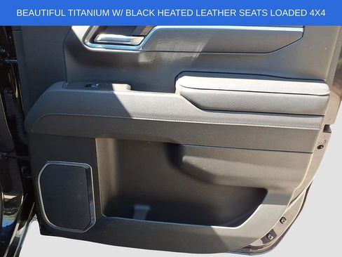 Used 2025 GMC Sierra 1500 SLT image 12