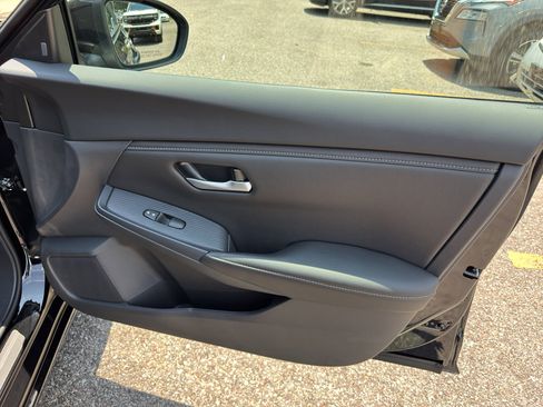 New 2025 Nissan Sentra SV w/ Lighting Package image 12