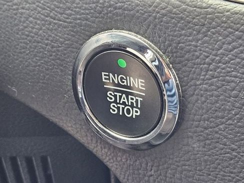 Used 2024 Ford Edge SEL AWD/4WD image 26