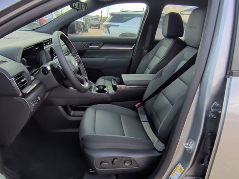 New 2026 GMC Terrain AT4 w/ Technology Package II AWD/4WD image 13