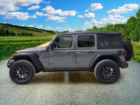 Used 2021 Jeep Wrangler Unlimited Rubicon AWD/4WD image 3