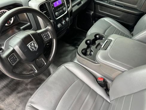 Used 2017 RAM 1500 Tradesman image 10