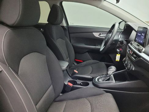 Used 2022 Kia Forte Sedan FWD image 21