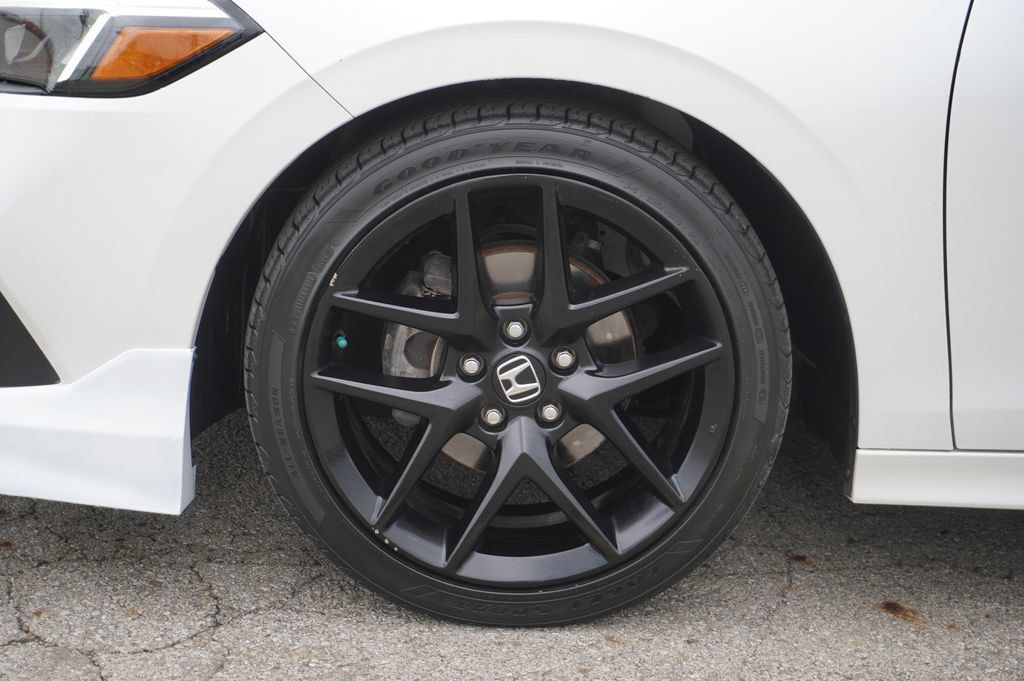 Used 2022 Honda Civic Sport image 10