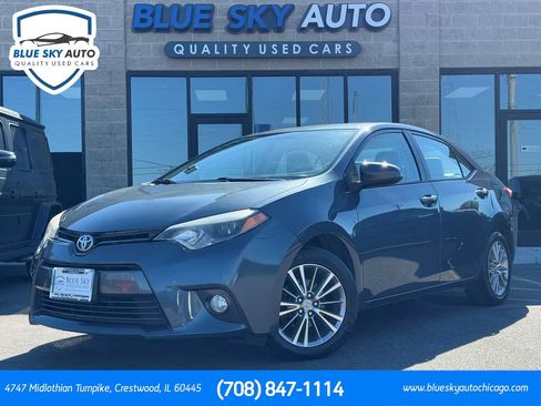 Used 2015 Toyota Corolla LE image 1