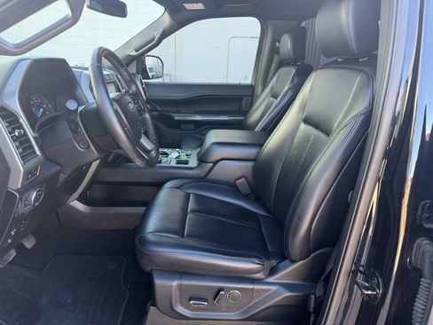 Used 2019 Ford Expedition XLT w/ Equipment Group 202A image 13