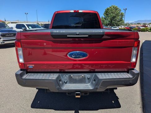 Used 2017 Ford F250 King Ranch w/ FX4 Off-Road Package AWD/4WD image 4