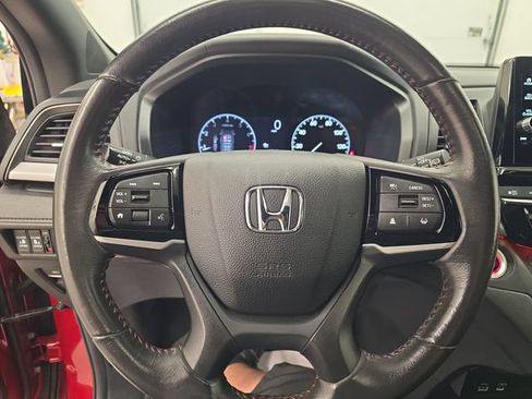 Used 2025 Honda Odyssey Sport-L image 31