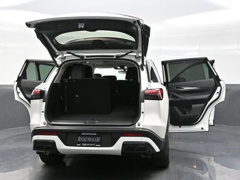 Used 2025 INFINITI QX60 Luxe w/ Cargo Package image 47