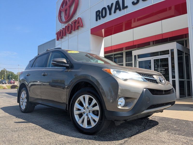 Used 2015 Toyota RAV4 Limited image 1