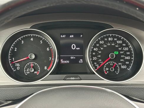Used 2016 Volkswagen Golf S FWD image 11